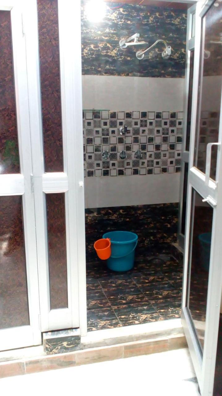 Blue Eye Backpackers Hostel Amritsar Extérieur photo